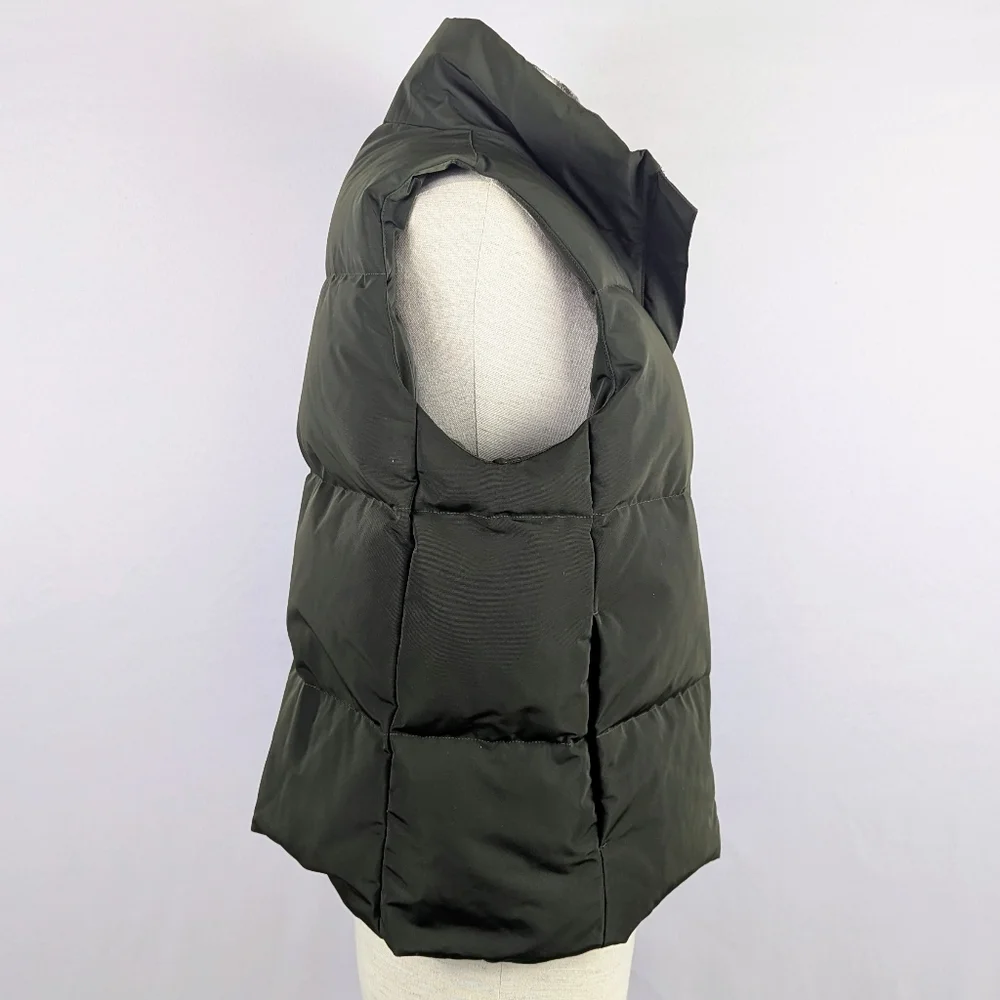 Theory Shell Down Vest Renew Poly 2 Down Feather Blend Fill Dark Rosemary M NWT